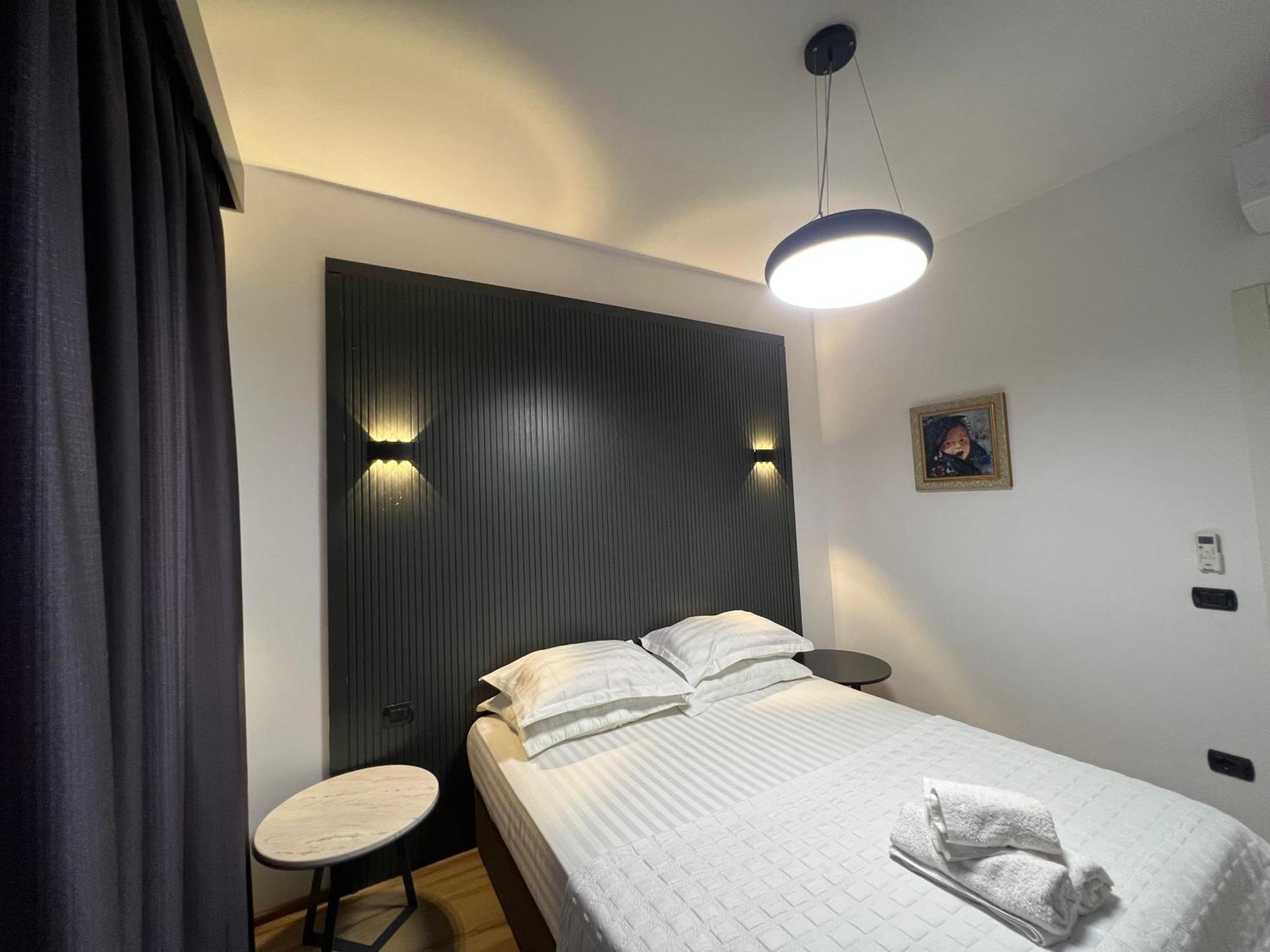Tirana Lux Apartments Exteriör bild