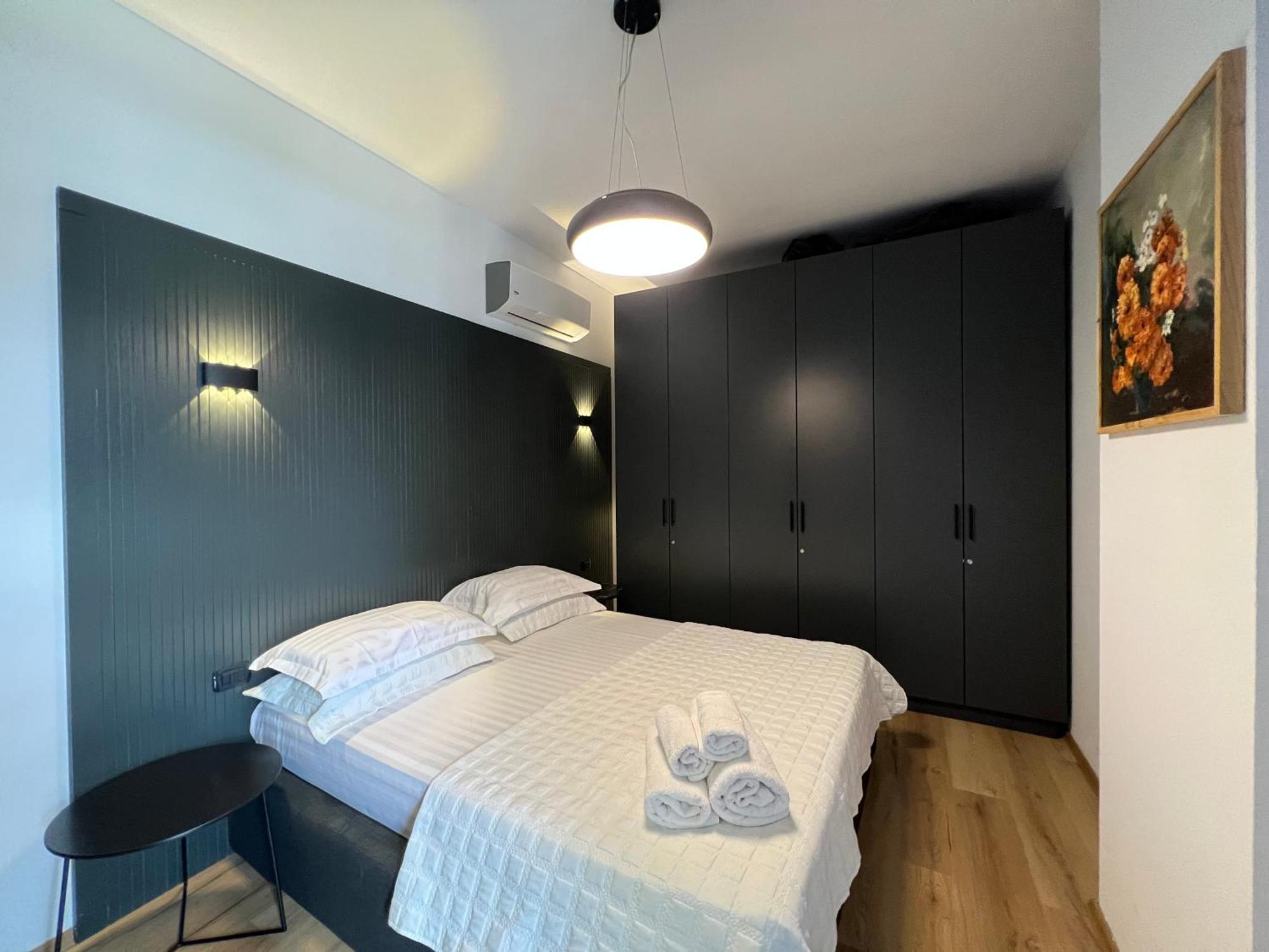 Tirana Lux Apartments Exteriör bild