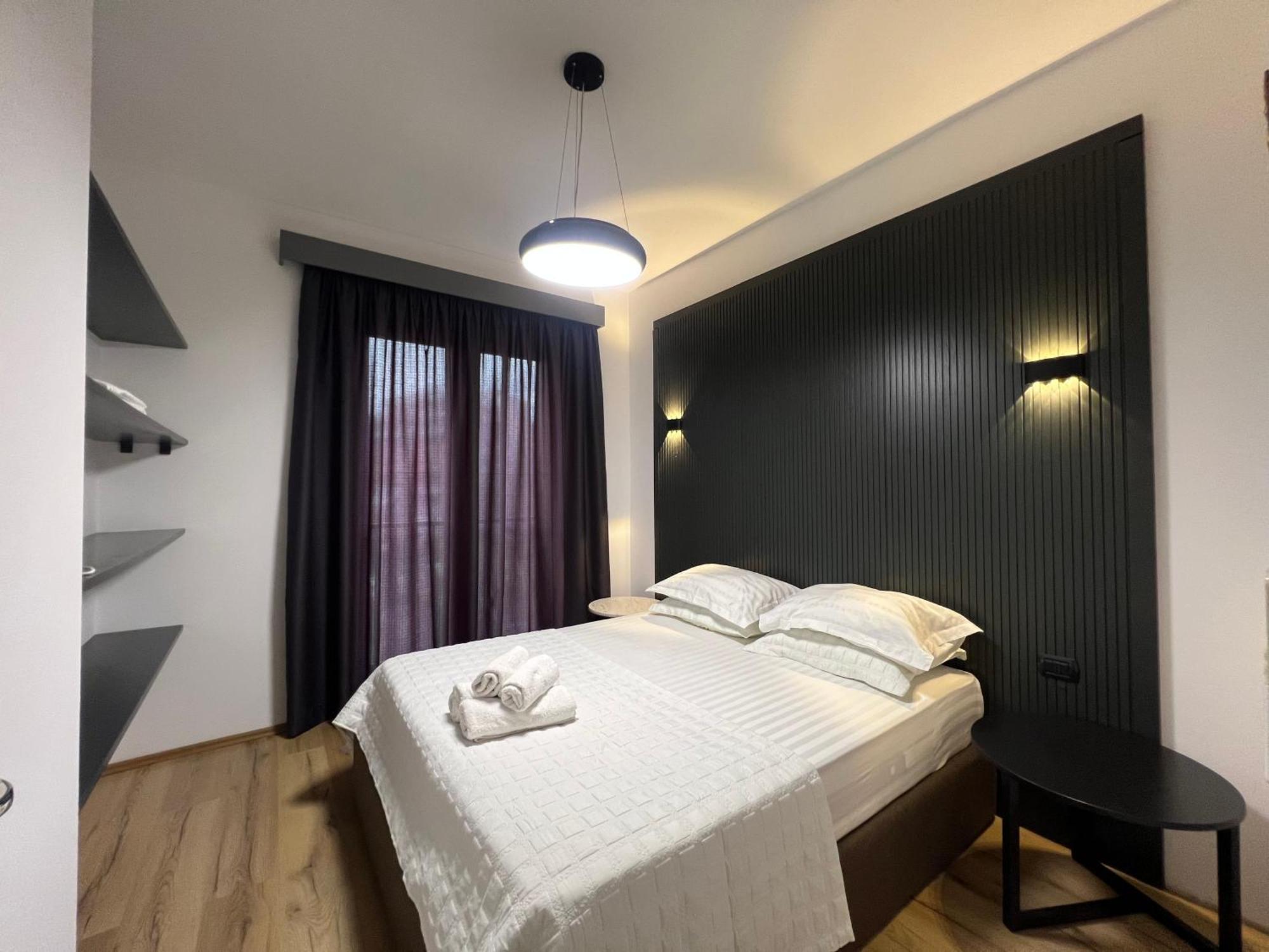 Tirana Lux Apartments Exteriör bild